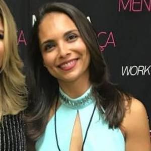 Meet your Posher, Aline